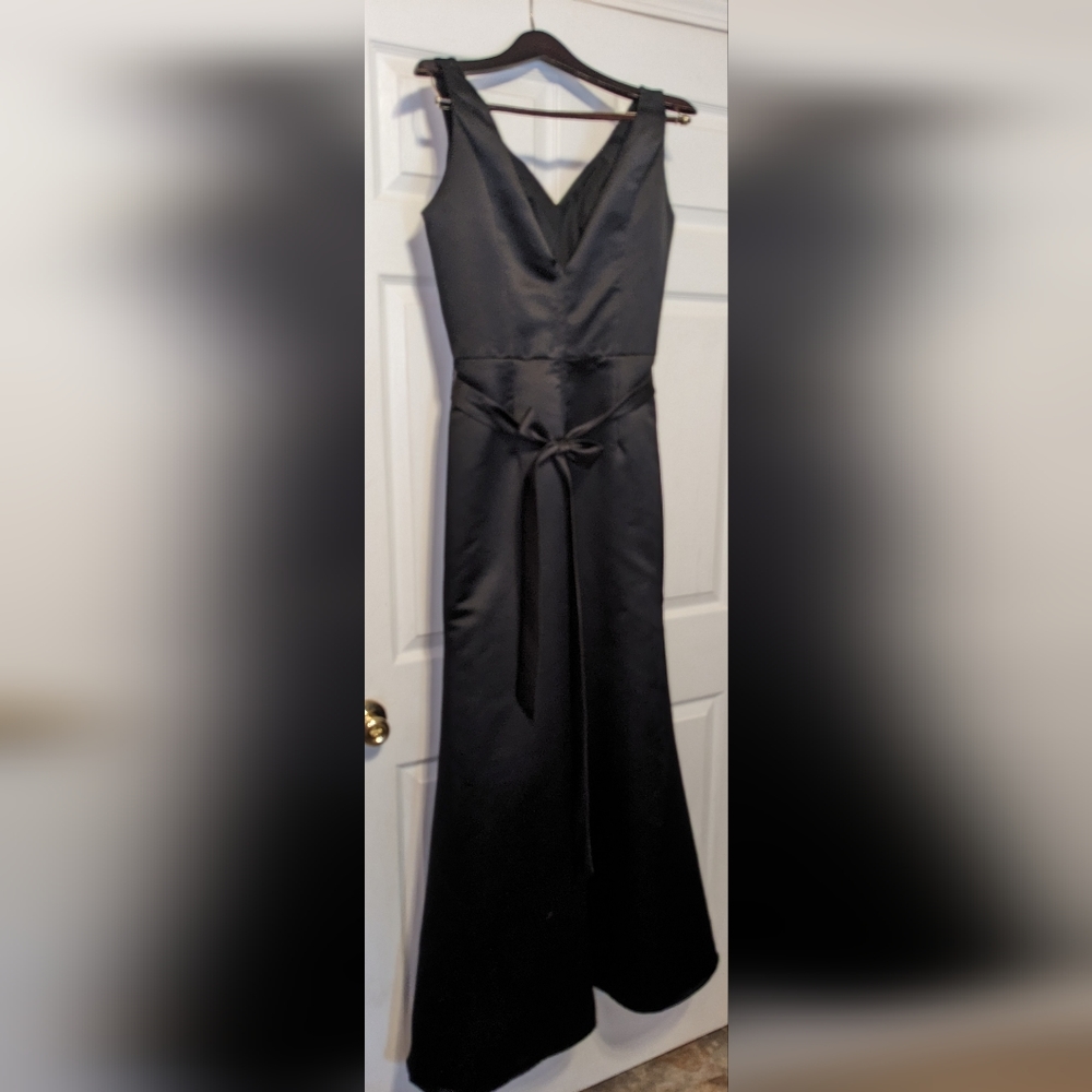 Formal wedding gown